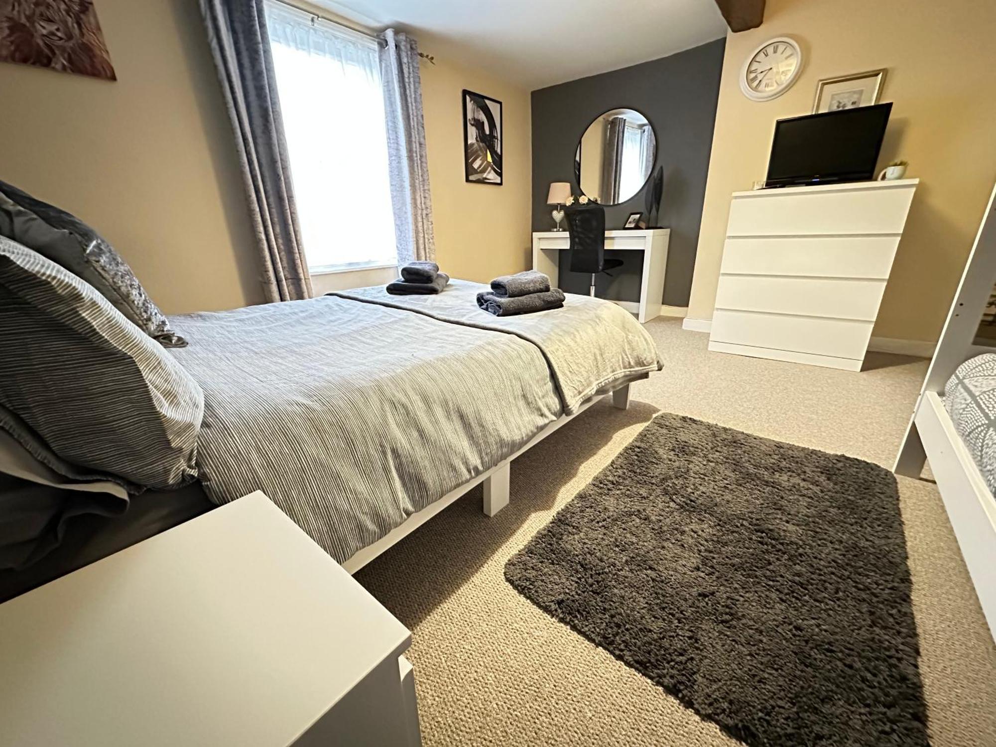 Llanidloes Townhouse-Pet-Friendly-Sleeps 6-Mid Wales Lägenhet Exteriör bild